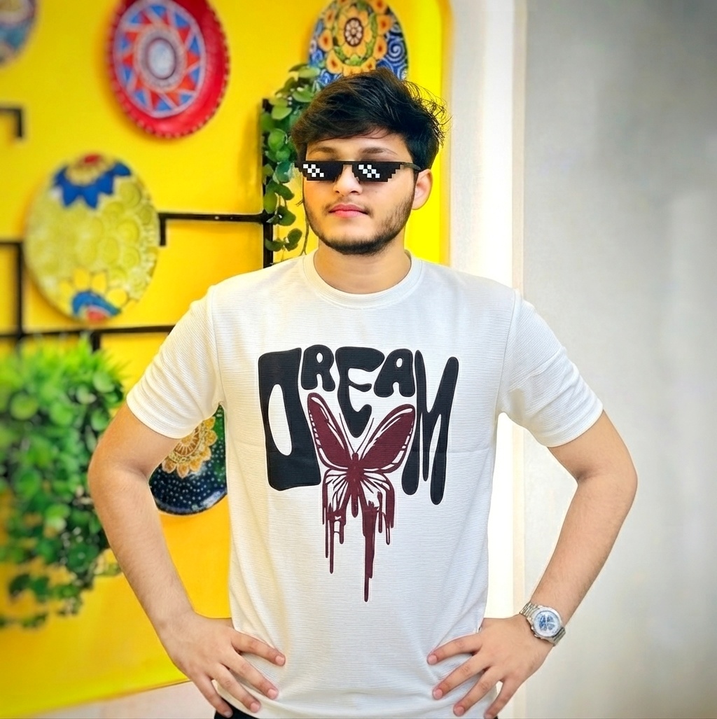 Drop shoulder t shirt